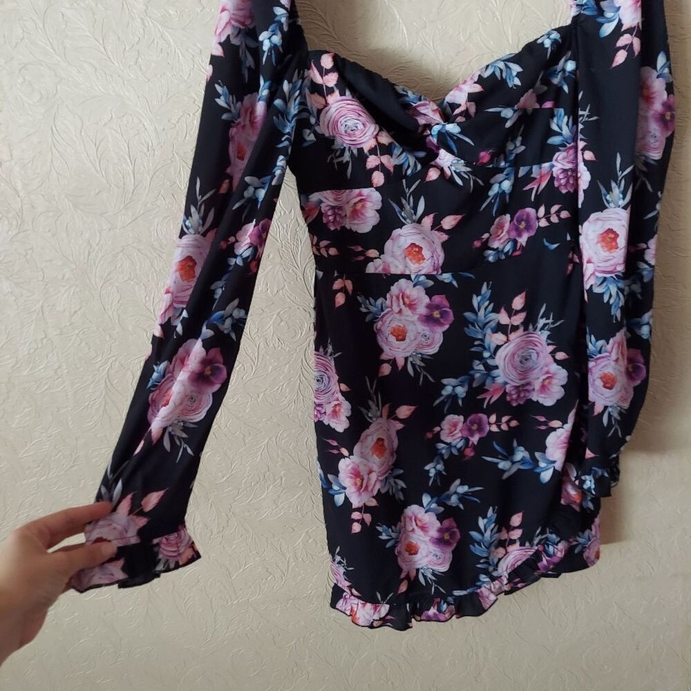 Elevator Disco floral ruffle trim mini dress sweetheart neckline Medium